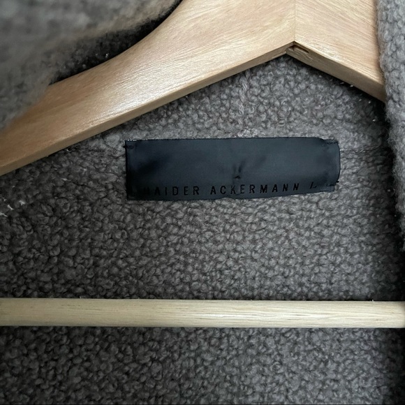 Taupe Asymmetrical Knit Vest - Picture 3 of 13